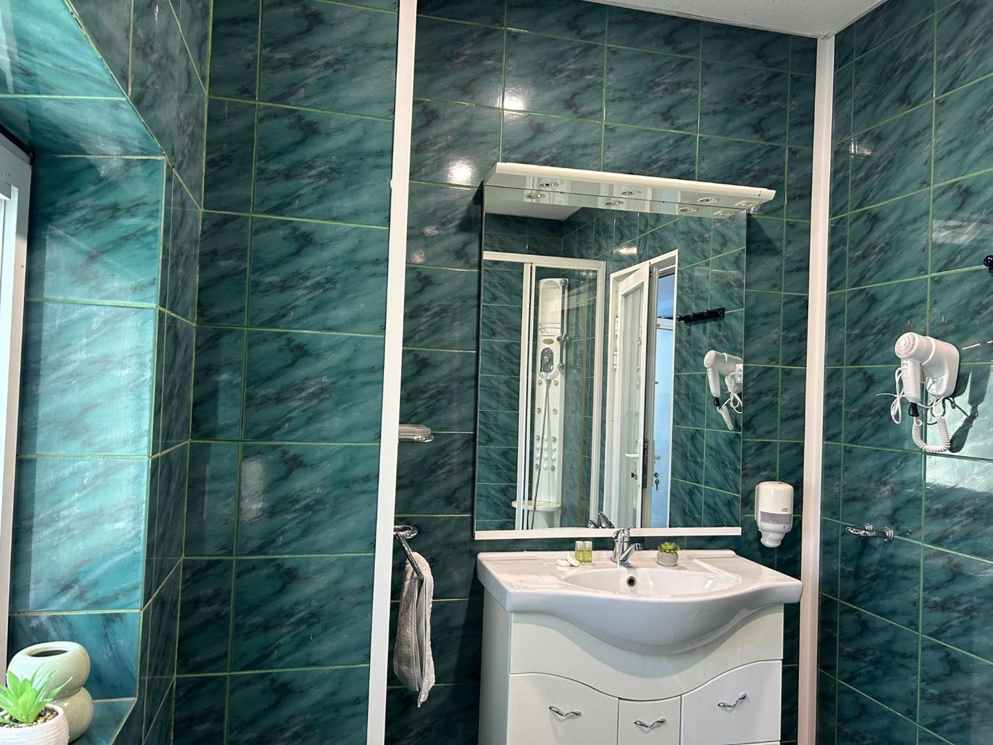 Avenue Palm On The Beach - Avenue Hotels Eforie Nord Ngoại thất bức ảnh