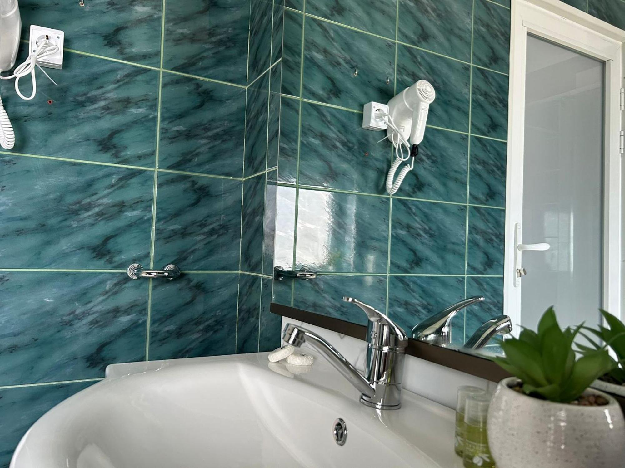 Avenue Palm On The Beach - Avenue Hotels Eforie Nord Ngoại thất bức ảnh